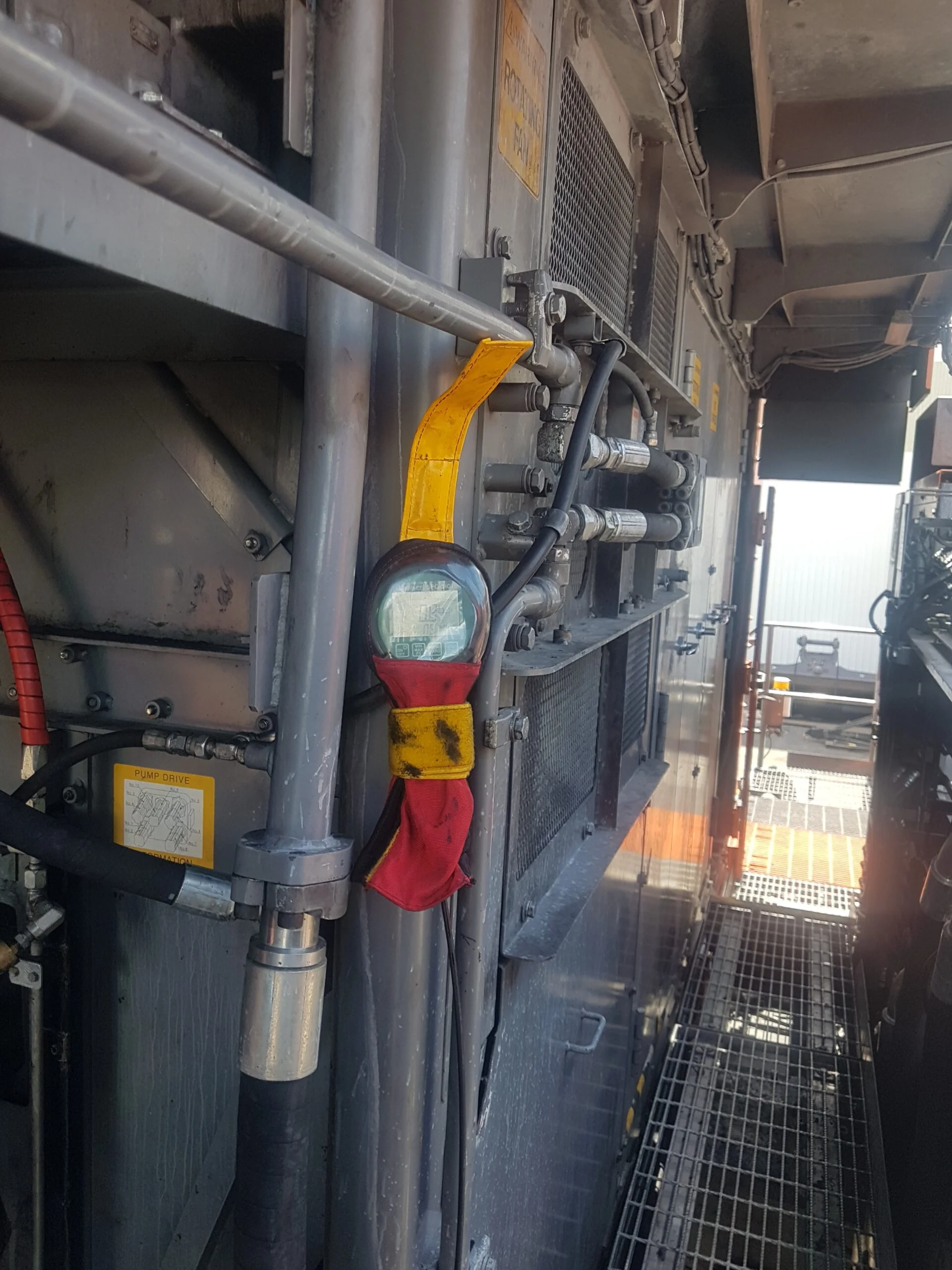 Hydraulic Gauge Cover - Image 2